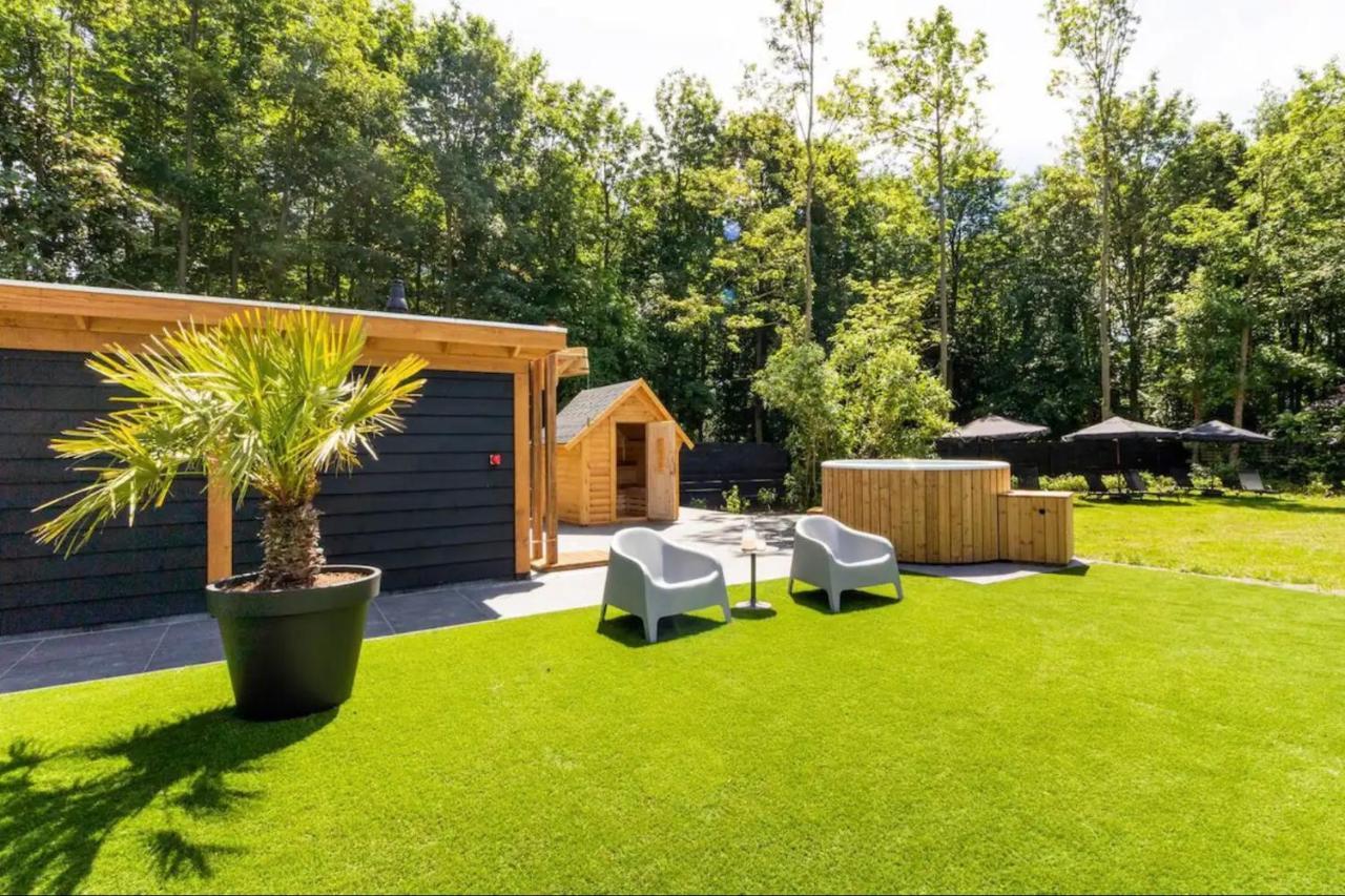 Green Tiny House With Shared Pool Zeewolde Exterior foto